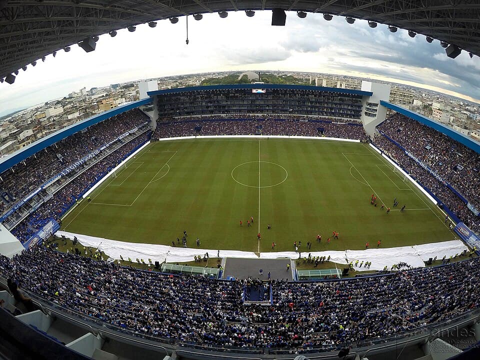 Fußballstadion Nemesio Camacho El Campín vor dem Spiel zwischen Millonarios und Once Caldas