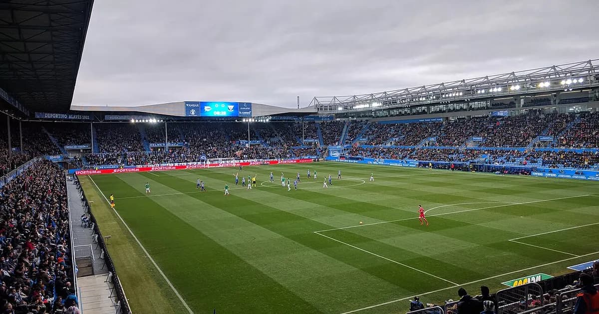 Estadio de Mendizorroza, estadio del Alavés